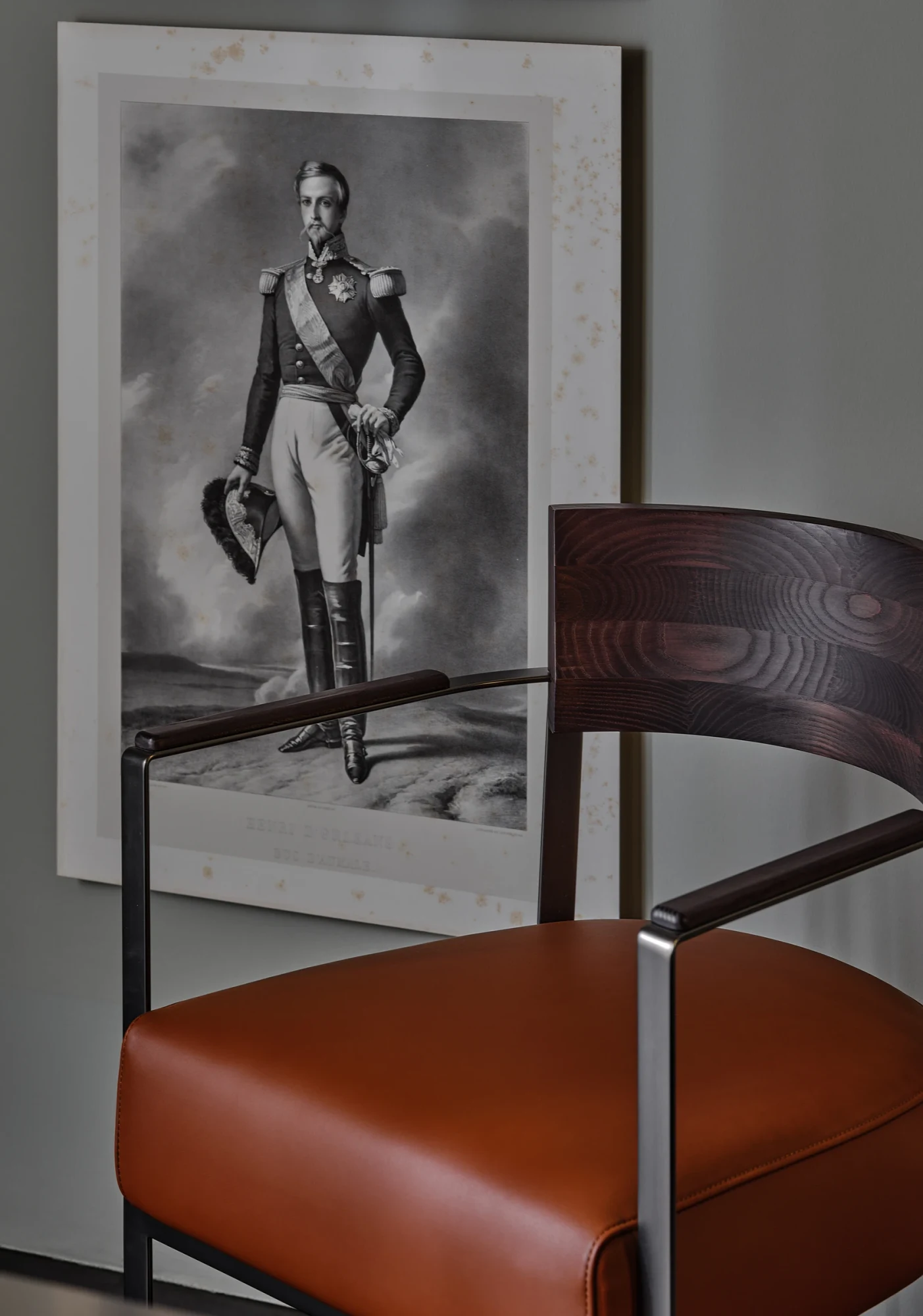 Close view of the backrest and an armrest of a Morgan chair