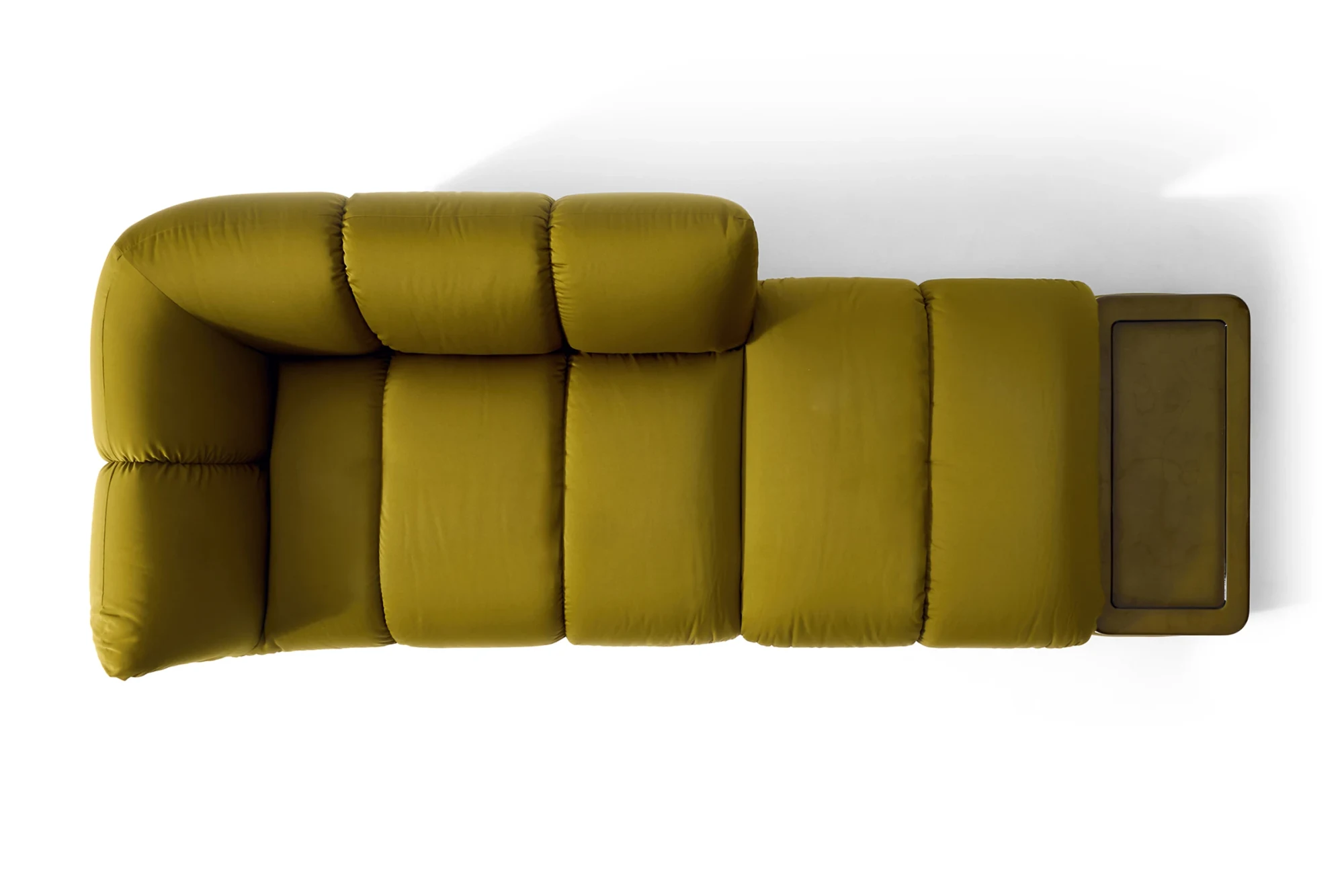 Ardys Sofa 组合方式,配有软包桌模块,从上方及一侧视角展示