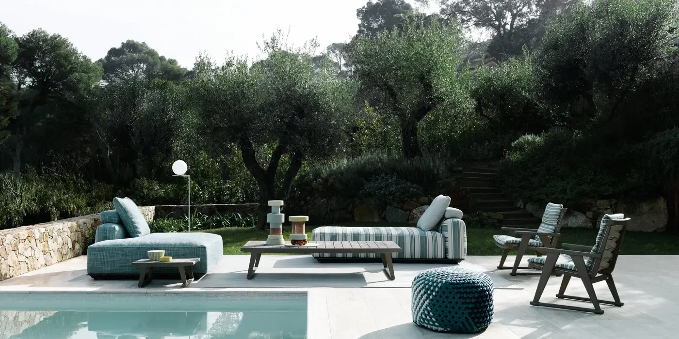 Hybrid modular seating composition