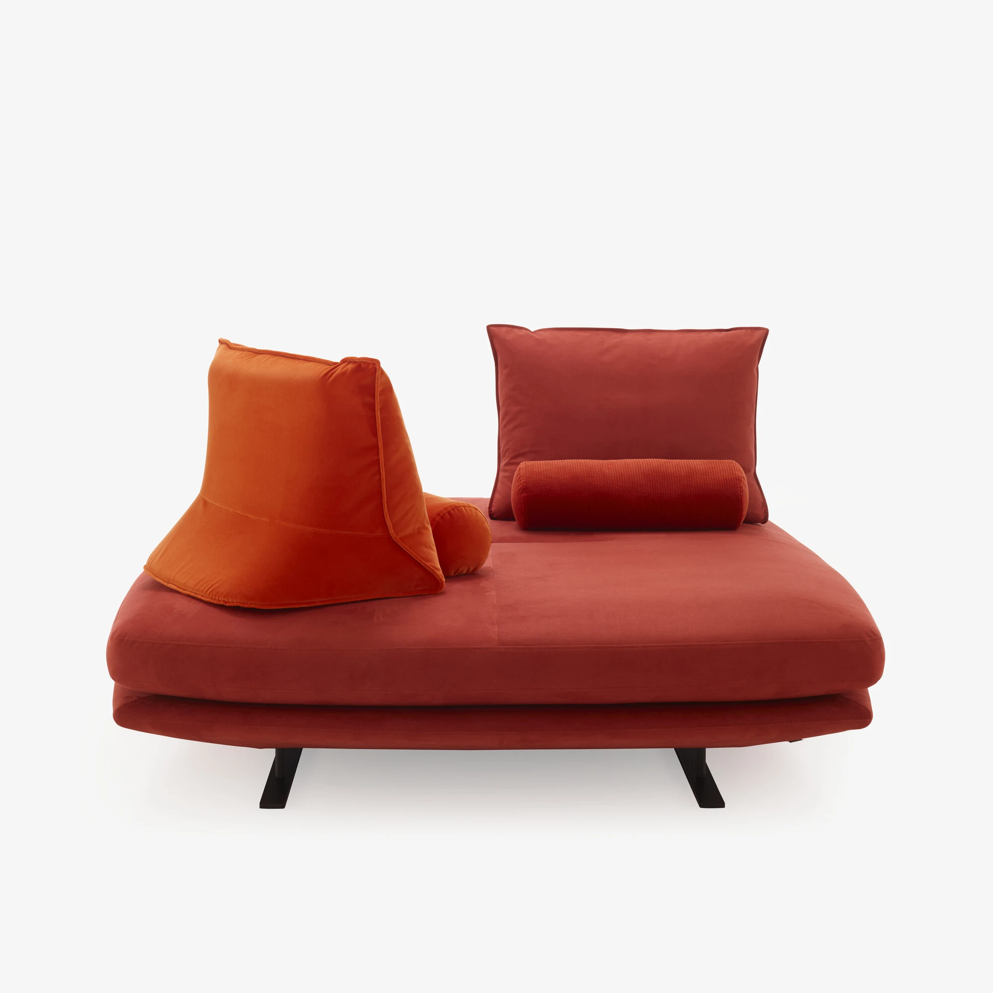 Prado Settee