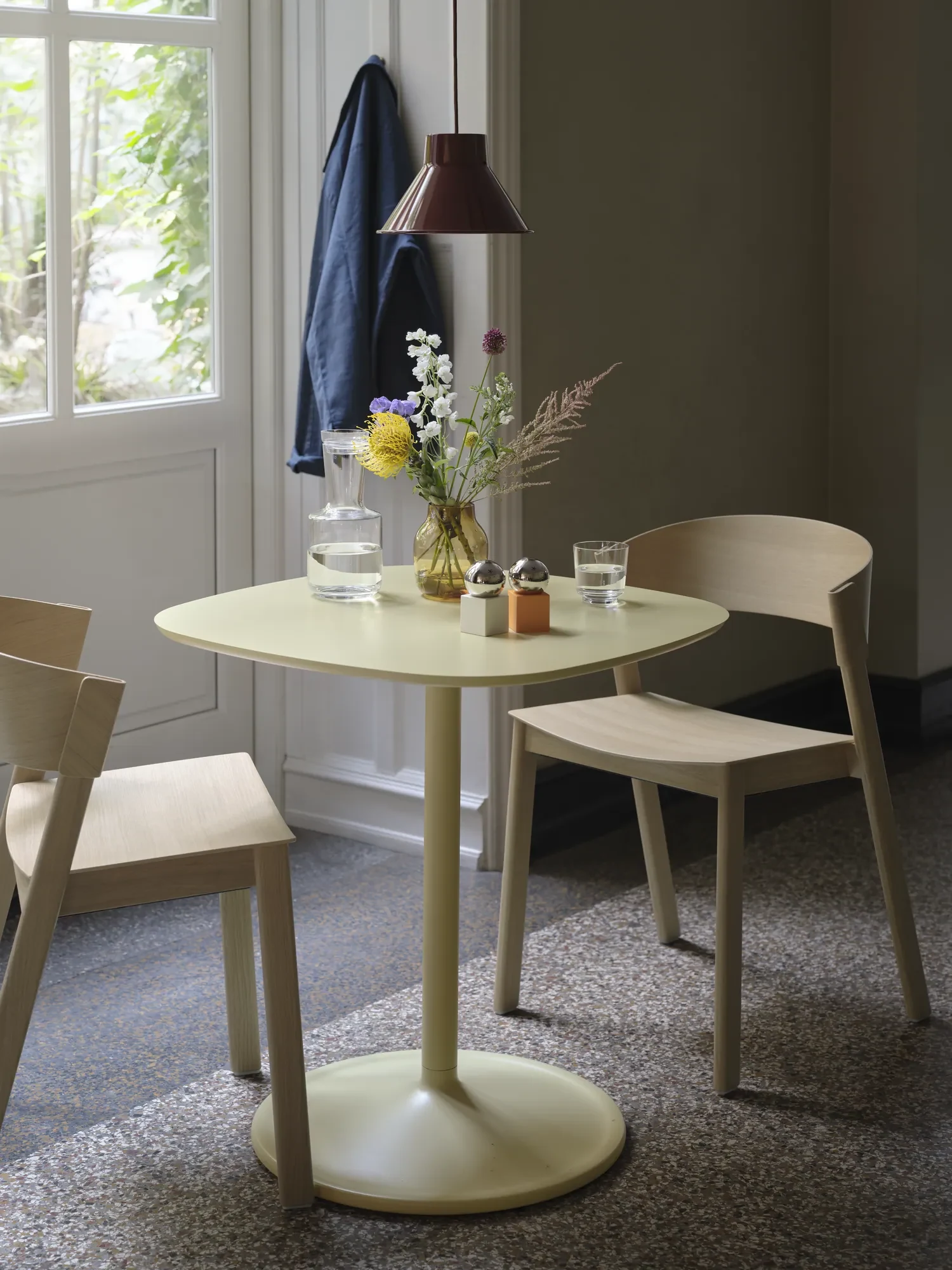Soft Café Table