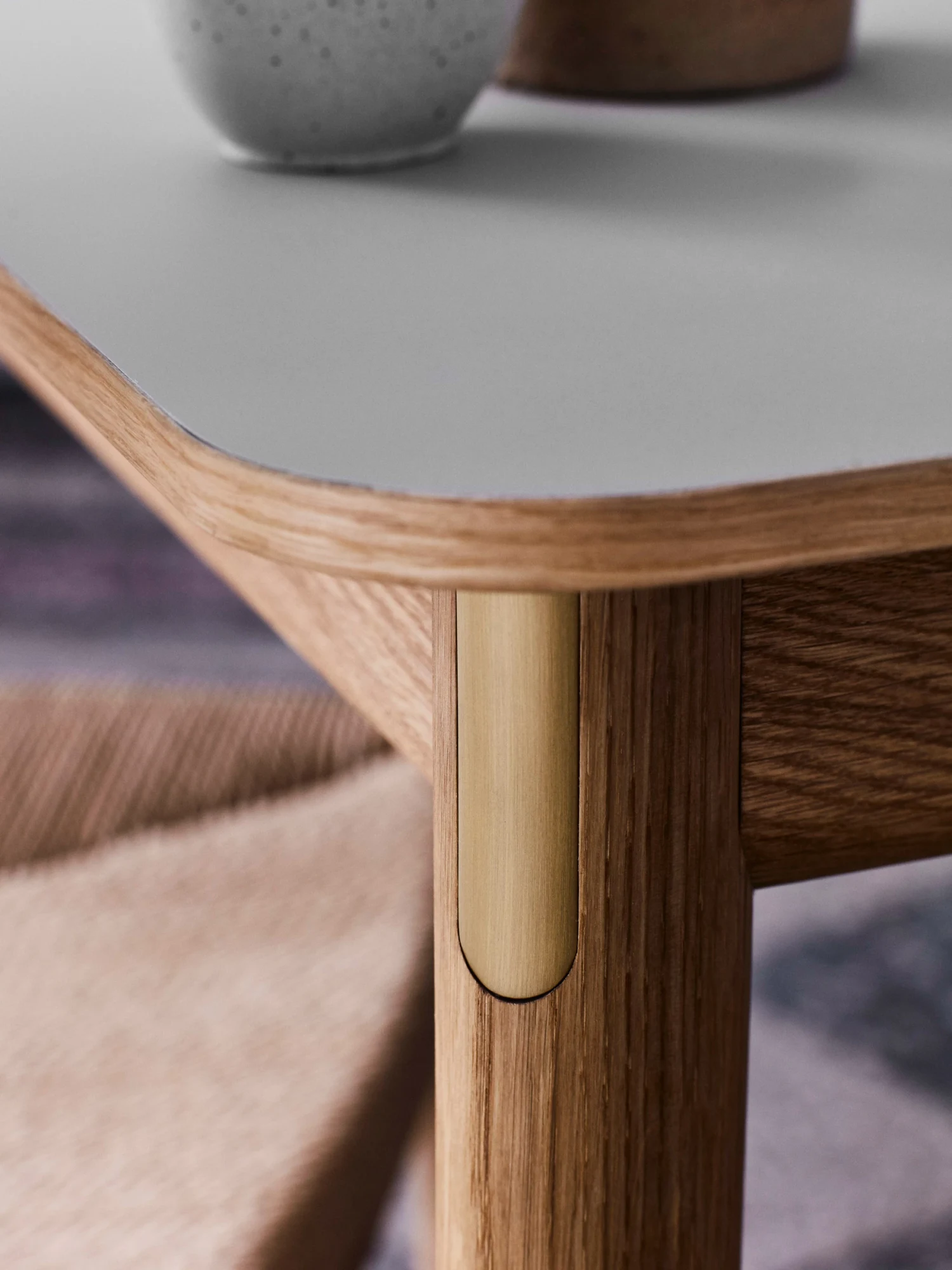 Close view of a table corner and the patch on one leg