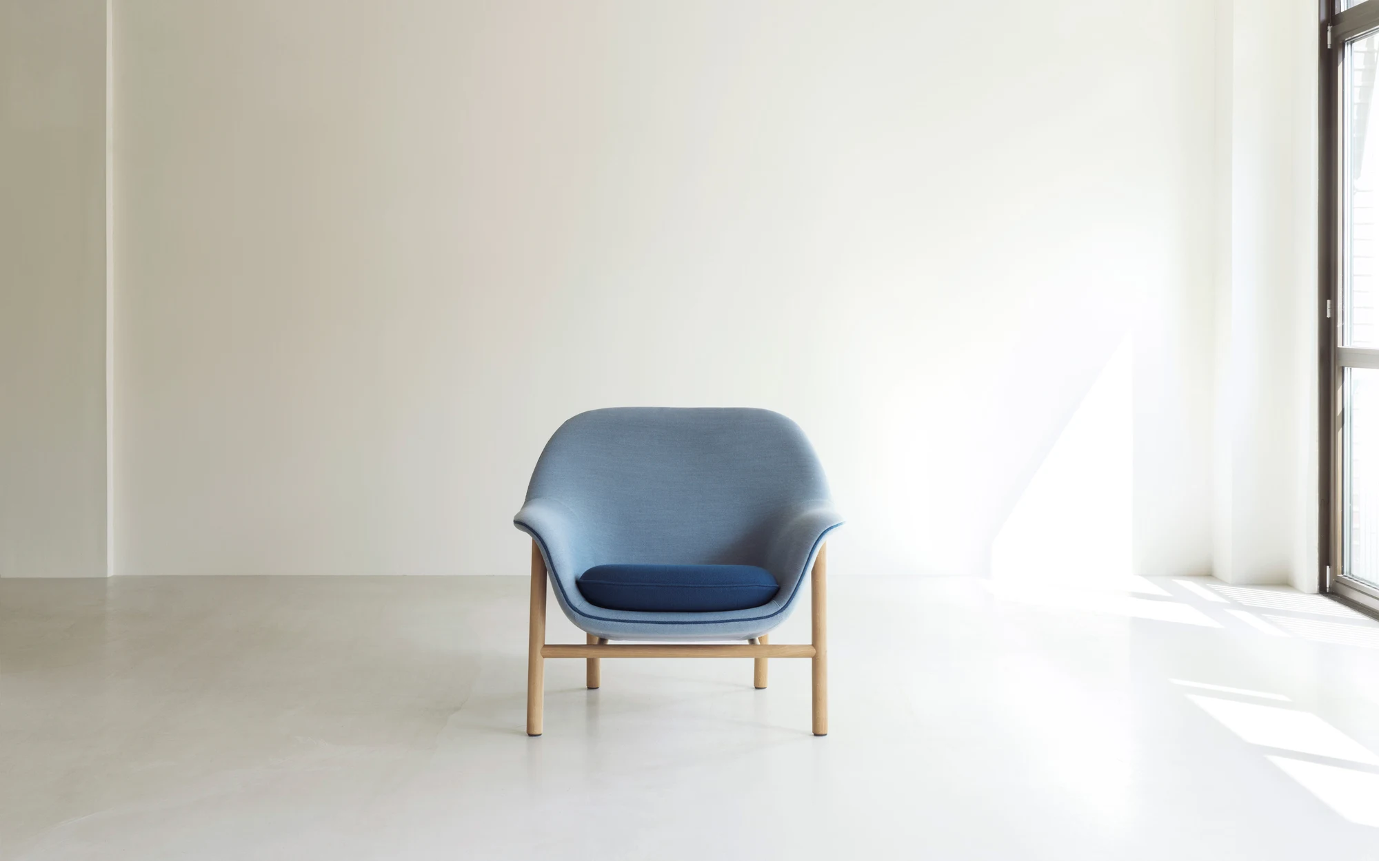 Drape Lounge Chair