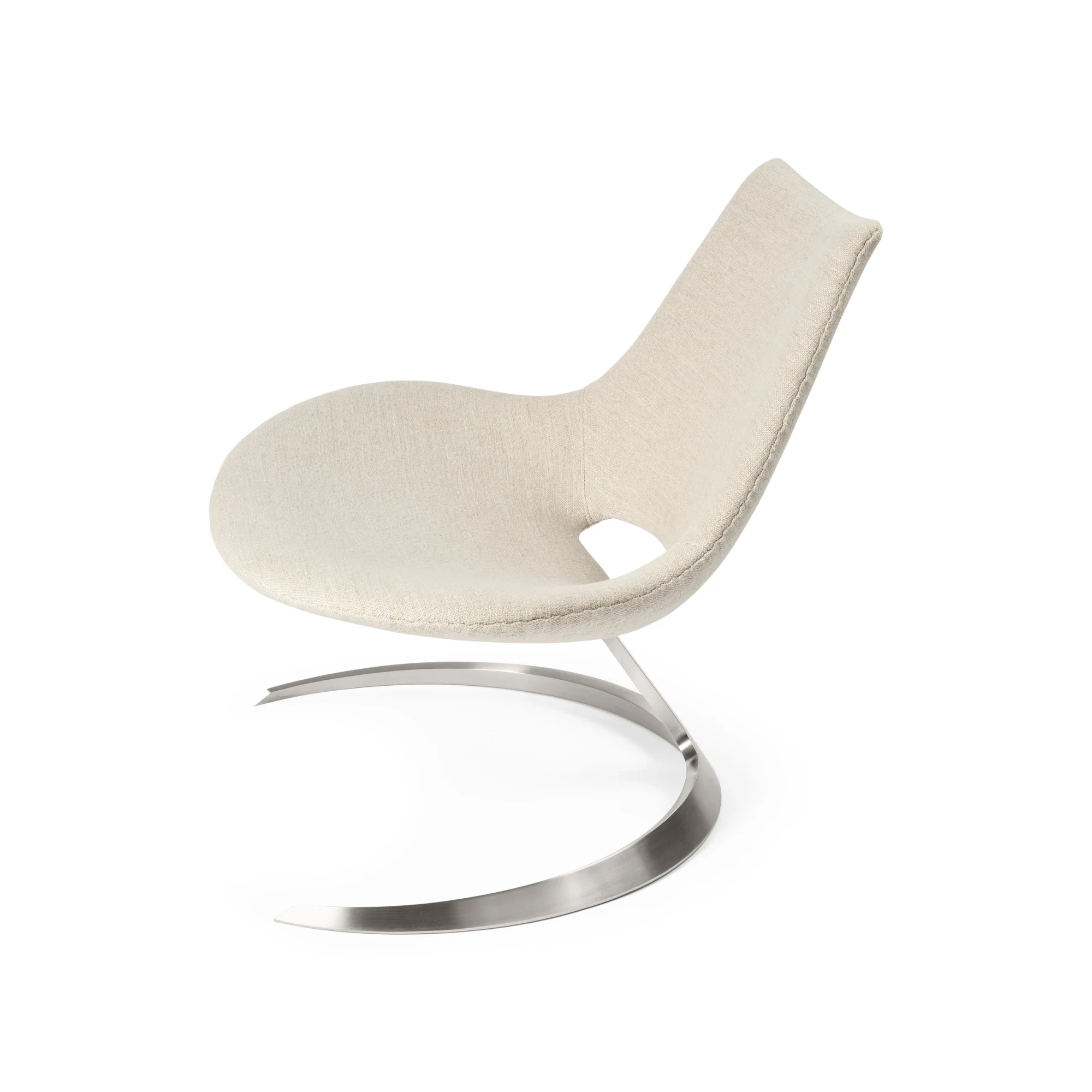 Scimitar Chairの側面図