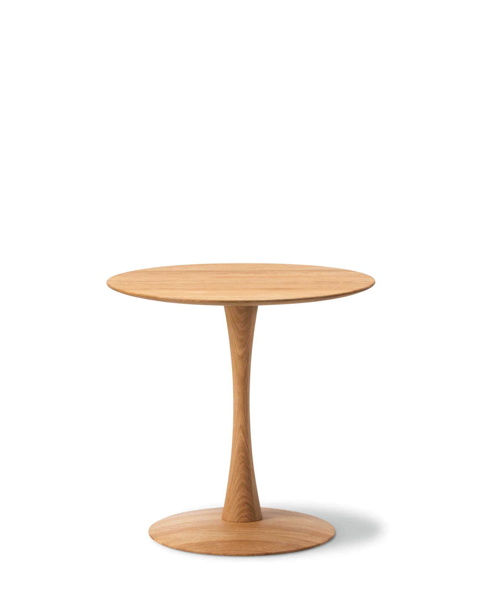 ND107 Trisse Dining Table